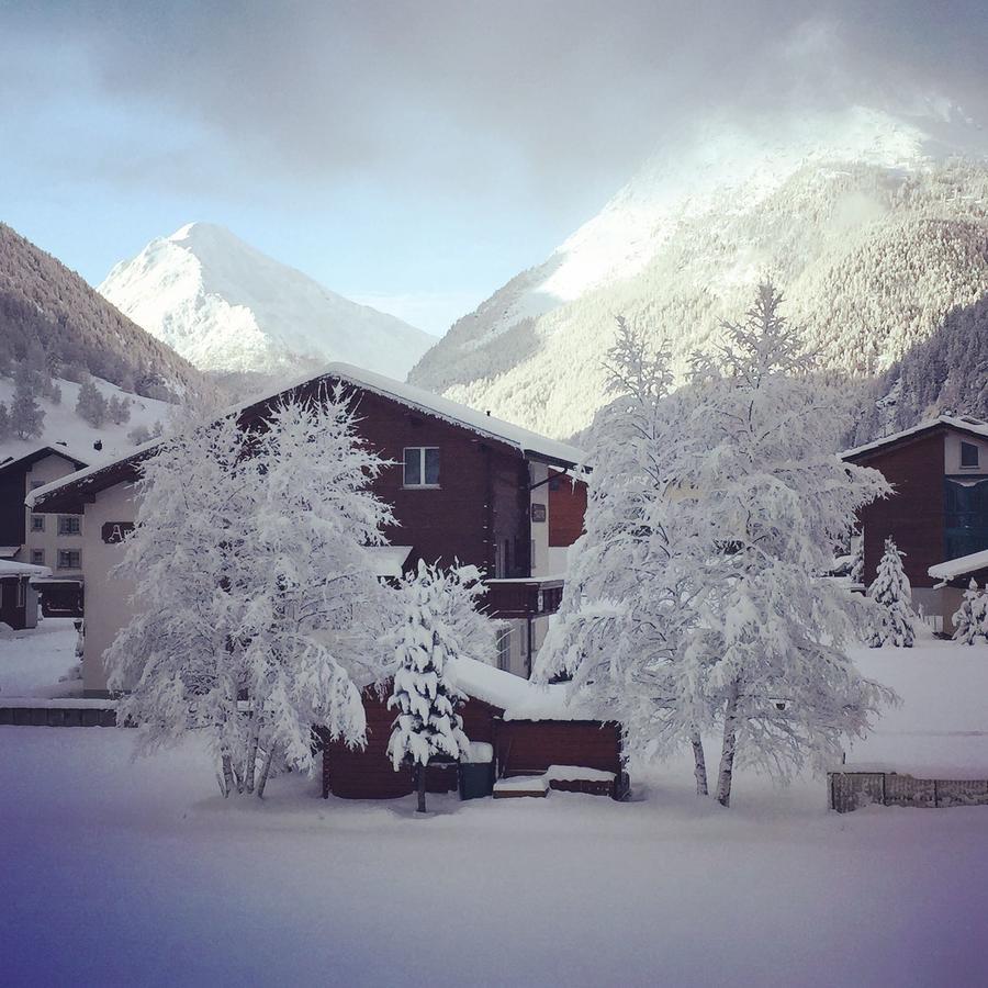 Ferienhaus Alea Saas-Grund Luaran gambar